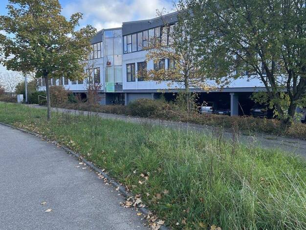 Bürofläche zur Miete 3.100 € 5 Zimmer 330 m² Bürofläche teilbar ab 165 m² Südstadt Tübingen 72072