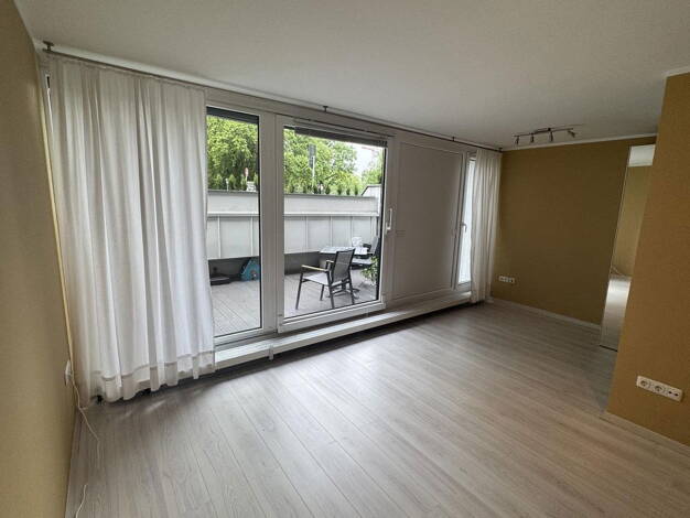 Wohnung zur Miete 1.390 € 1,5 Zimmer 51 m² EG Siebenbrunn München 81543