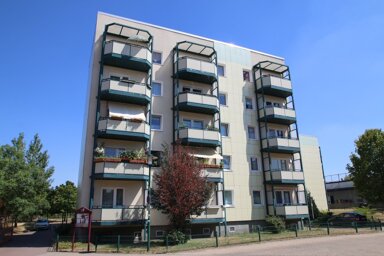 Wohnung zur Miete 168 € 1 Zimmer 33,5 m² 4. Geschoss frei ab 01.02.2025 Bruno-Taut-Ring 158 Marktbreite Magdeburg 39130