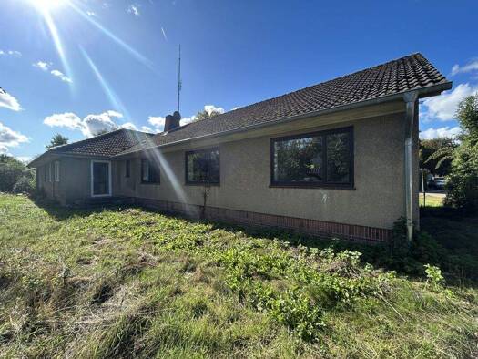 Bungalow zum Kauf 195.000 € 8 Zimmer 194 m² 1.250 m² Grundstück Visselhövede 27374