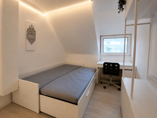 WG-Zimmer zur Miete 510 € 12,5 m² Geschoss 4/5 frei ab sofort Wagenburgstraße 101 Ost Ost 70186