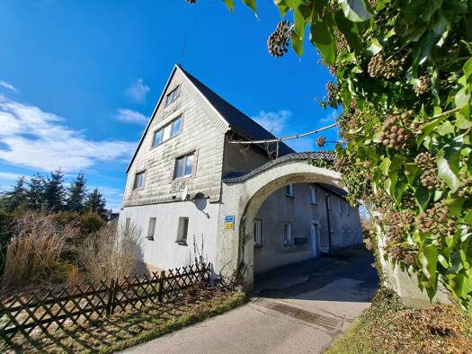 Mehrfamilienhaus zum Kauf 125.000 € 305 m² 4.909 m² Grundstück Neue Hauptstraße 29 Langenau Brand-Erbisdorf / Langenau 09618