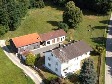Bauernhaus zum Kauf 749.000 € 9 Zimmer 240 m² 11.333 m² Grundstück frei ab sofort Sommerau Gerzen 84175
