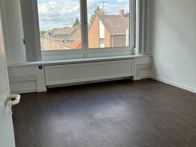 Bürofläche zur Miete provisionsfrei 360 € 27 m² Bürofläche Neuer Weg Kempener Feld/Baakeshof Krefeld 47803