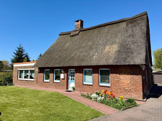 Einfamilienhaus zum Kauf 249.000 € 5 Zimmer 150 m² 2.570 m² Grundstück Otterndorf Otterndorf 21762