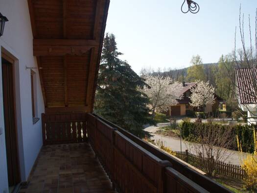 Wohnung zur Miete 550 € 2 Zimmer 60 m² Geschoss 1/2 frei ab 01.07.2026 Neukirchen 94362