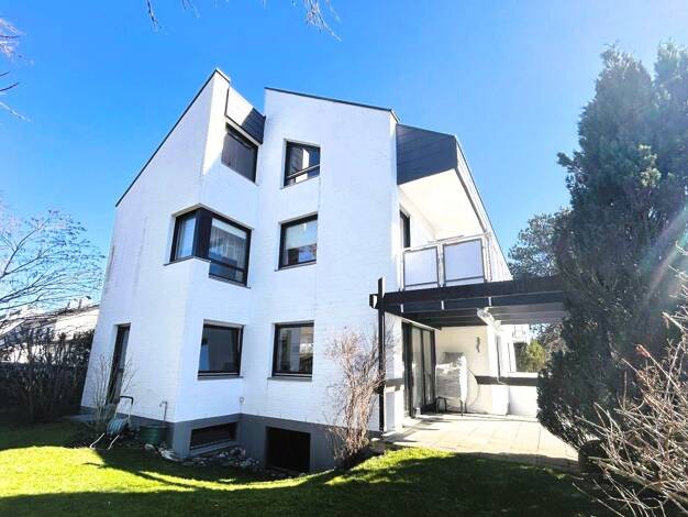 Doppelhaushälfte zum Kauf 950.000 € 6 Zimmer 141,1 m² 394 m² Grundstück Gauting 82131