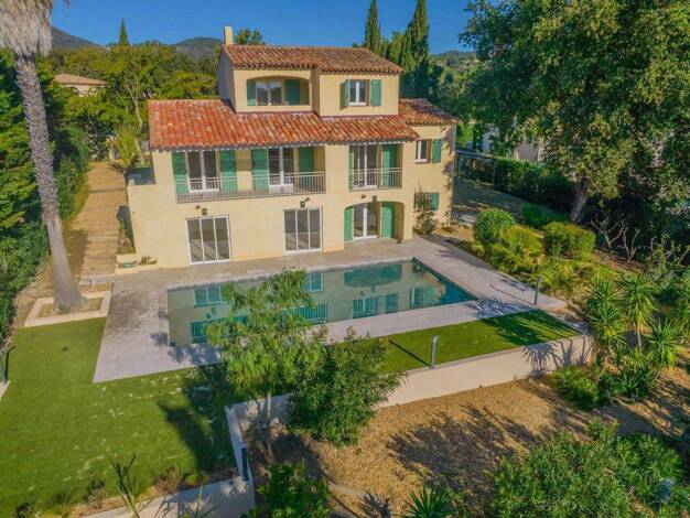 Villa zum Kauf provisionsfrei 1.690.000 € 6 Zimmer 170 m² 1.560 m² Grundstück Grimaud 83310