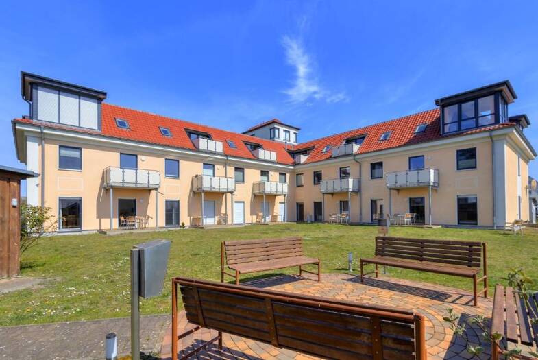 Mehrfamilienhaus zum Kauf 2.880.000 € 45 Zimmer 1.280 m² 2.550 m² Grundstück Peenemünde 17449