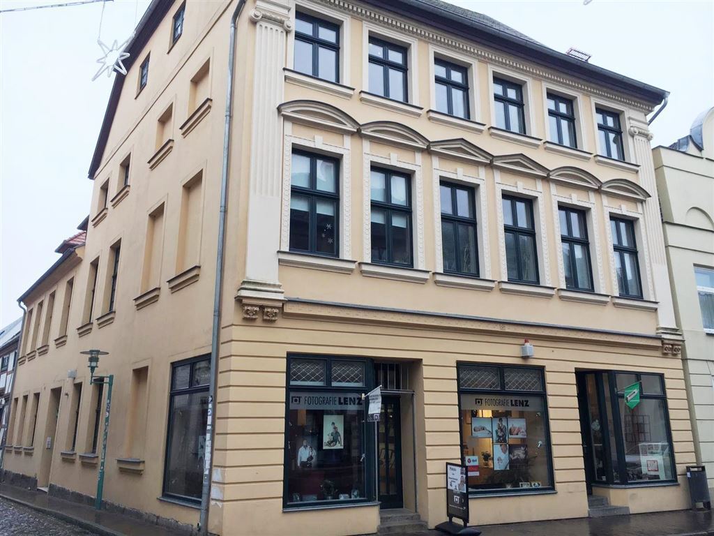 Wohnung zur Miete 510 € 2 Zimmer 68 m²<br/>Wohnfläche 2.<br/>Geschoss 01.02.2025<br/>Verfügbarkeit Hageböcker Straße 7 Altstadt Güstrow 18273