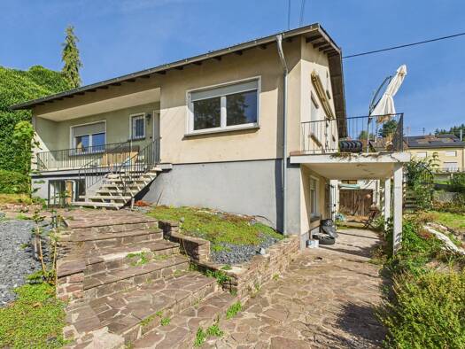 Einfamilienhaus zum Kauf 280.000 € 8 Zimmer 180 m² 1.294 m² Grundstück Im Brühl 1 Tünsdorf 66693