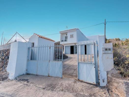 Chalet zum Kauf 499.900 € 3 Zimmer 275 m² 7.500 m² Grundstück Calle las Combritas Granadilla de Abona 38616