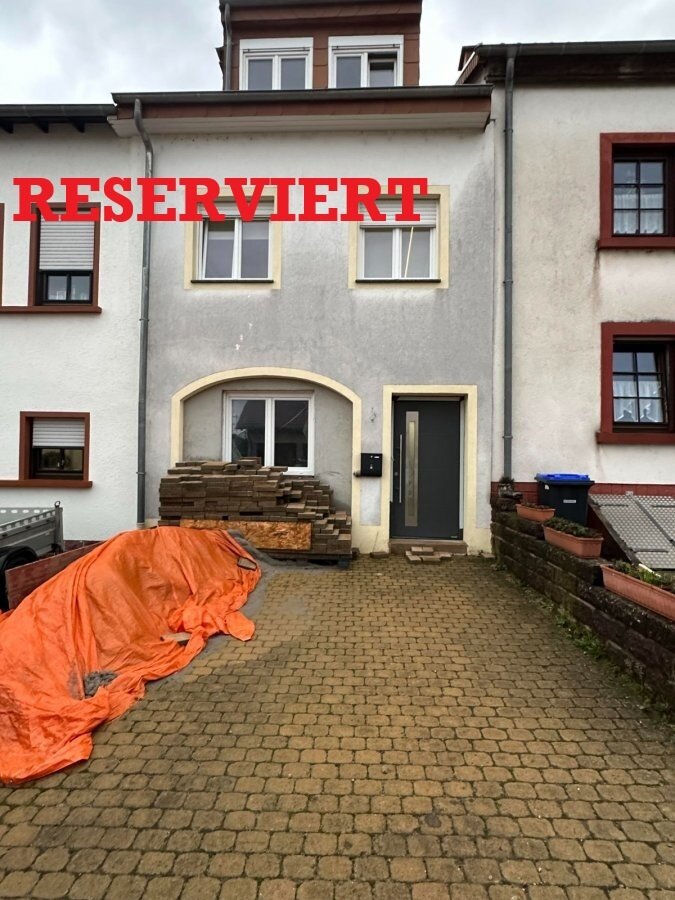 Haus zum Kauf 449.000 € 180 m²<br/>Wohnfläche 170 m²<br/>Grundstück Schulstrasse 7 Besch Perl 66706