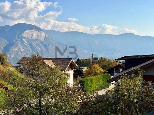 Haus zum Kauf 5 Zimmer 122 m² 519 m² Grundstück Cortaccia Sulla Strada Del Vino/Corona - Kurtatsch 39040