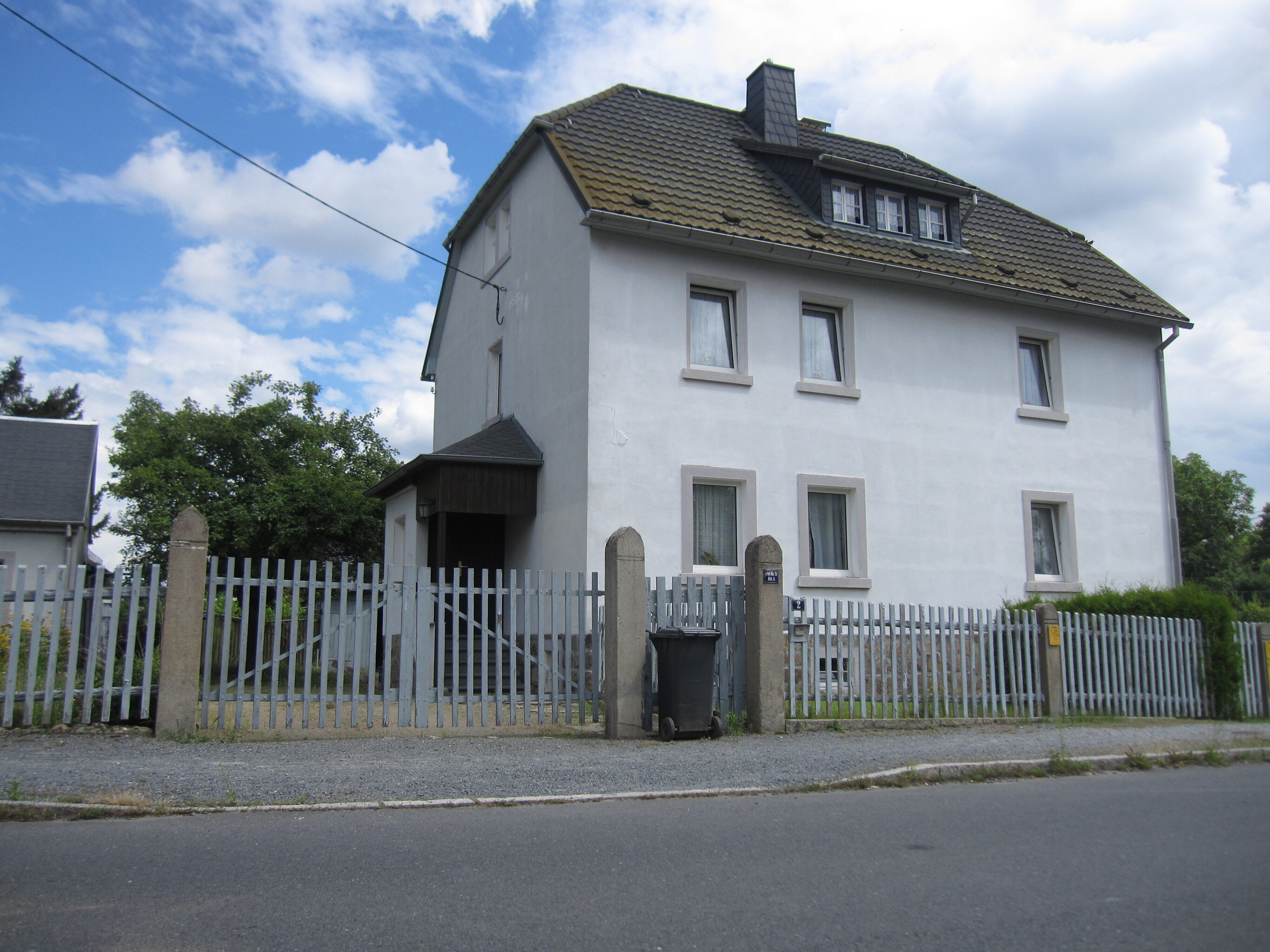 Einfamilienhaus zum Kauf provisionsfrei 370.000 € 7 Zimmer 135 m²<br/>Wohnfläche 780 m²<br/>Grundstück ab sofort<br/>Verfügbarkeit An den Kiefern  2 Weixdorf Dresden 01108