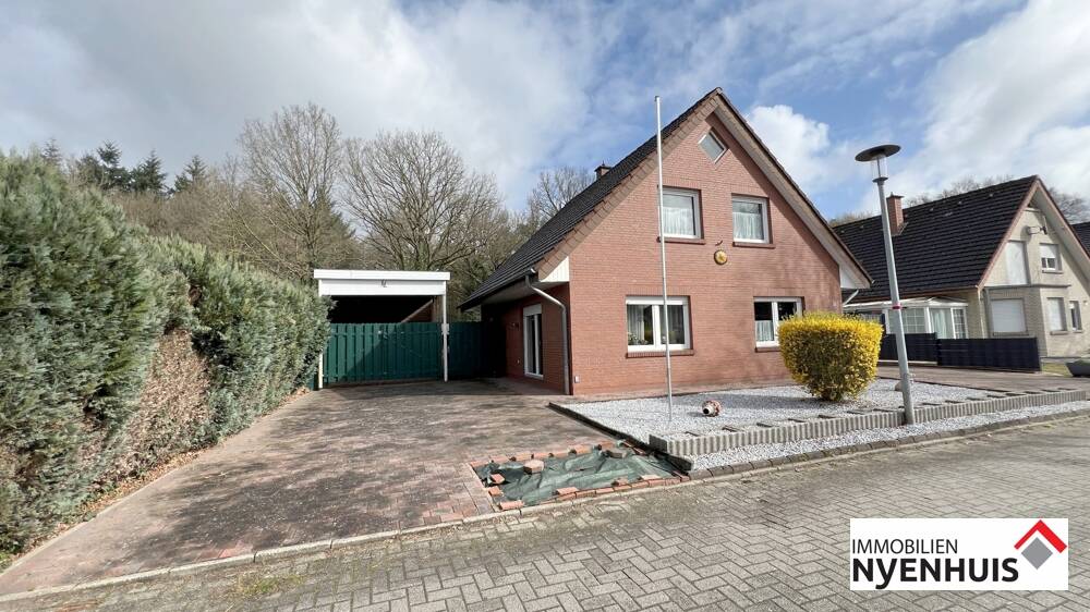 Immobilie in Lathen - gepflegtes Einfamilienhaus mit 2 Carports ** provisionsfrei - Bild 1