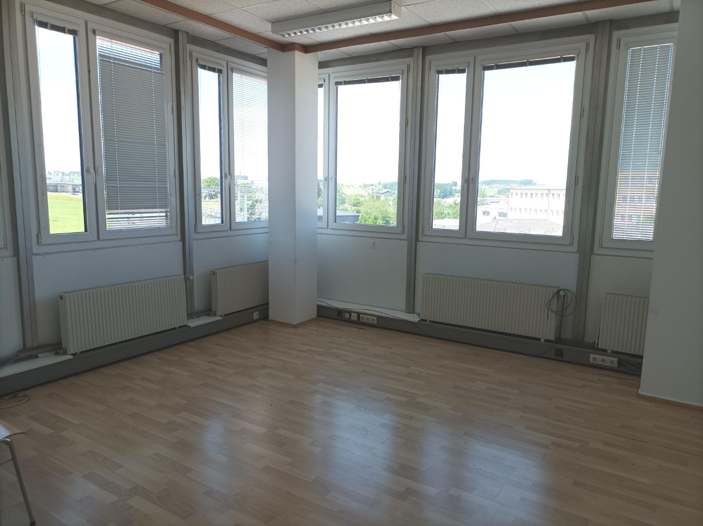 Bürofläche zur Miete 6 € 25 m²<br/>Bürofläche Gmunden 4810