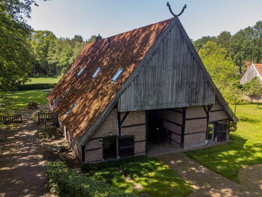Bauernhaus zum Kauf 1.850.000 € 9 Zimmer 333 m² 11.790 m² Grundstück lubberdinksweg 15 Dinkelland 7591 PB