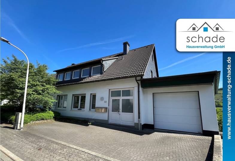 Wohnung zur Miete 820 € 4 Zimmer 91 m² Dachgeschoss Maibaumstraße 32 Holthausen Plettenberg / Holthausen 58840