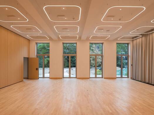 Laden zur Miete 377,3 m² Verkaufsfläche Innenstadt-Ost Innenstadt - Ost 76133