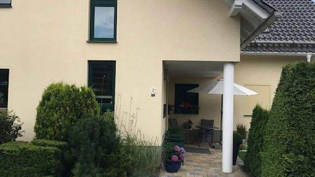 Mehrfamilienhaus zum Kauf provisionsfrei 528.000 € 7 Zimmer 340 m² 840 m² Grundstück Jößnitz Plauen 08547