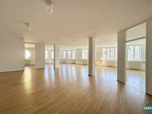 Büro zur Miete 10,67 € 4 Zimmer Währing 1180