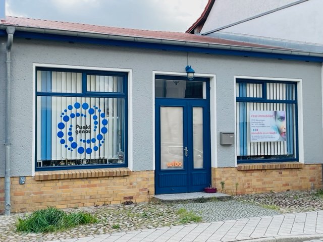 Bürofläche zum Kauf 99.000 € 5 Zimmer 300 m²<br/>Bürofläche Basepohler Strasse 20 Stavenhagen, Reuterstadt Stavenhagen 17153