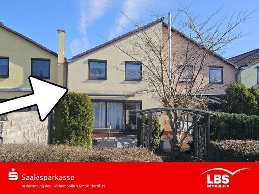 Reihenmittelhaus zum Kauf 222.000 € 4 Zimmer 110 m² 560 m² Grundstück Langenbogen Teutschenthal 06179