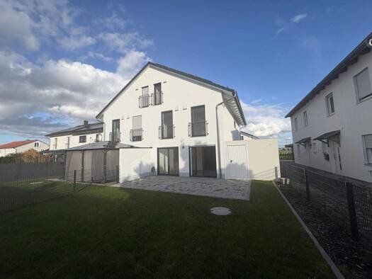 Doppelhaushälfte zur Miete 2.330 € 5 Zimmer 161 m² 256 m² Grundstück frei ab 01.12.2025 Mitterlern Berglern 85459