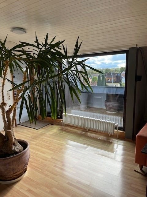 Wohnung zur Miete 900 € 3 Zimmer 85 m²<br/>Wohnfläche 1.<br/>Geschoss 01.01.2025<br/>Verfügbarkeit Falkentorstraße 34 Hildrizhausen 71157