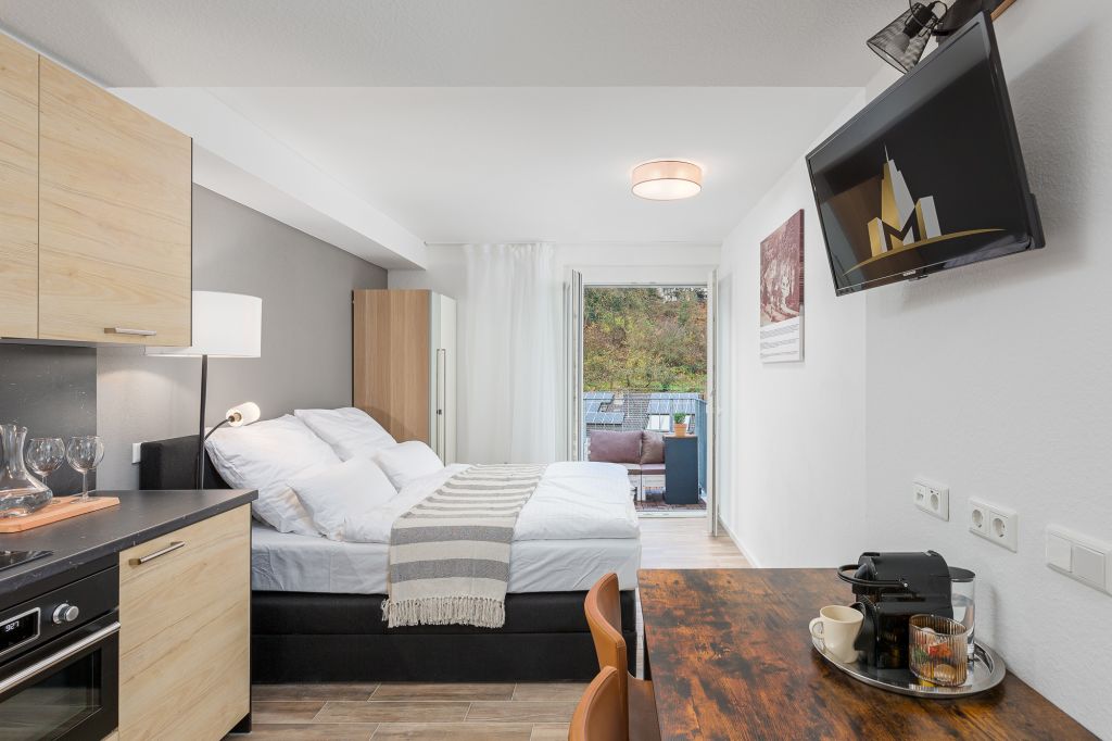 Wohnung zur Miete Wohnen auf Zeit 1.402 € 1 Zimmer 24 m²<br/>Wohnfläche 10.10.2024<br/>Verfügbarkeit Ezanvillestraße Ziegelhausen - Ost Heidelberg 69118