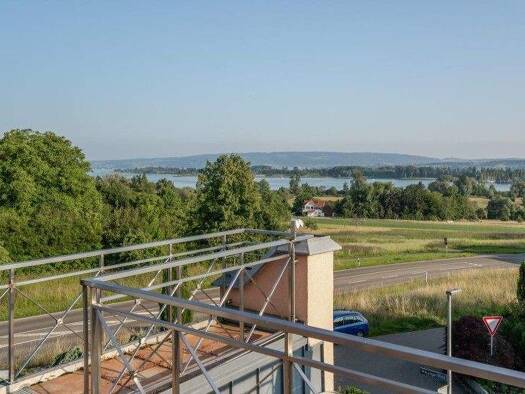 Einfamilienhaus zum Kauf 1.580.000 € 7 Zimmer 307,6 m² 558 m² Grundstück frei ab sofort Radolfzell 78315