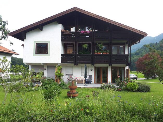 Wohnung zur Miete 880 € 2 Zimmer 61 m² EG frei ab 01.03.2026 Dr. Aschenbrenner Str. 16 Unterwössen 83246