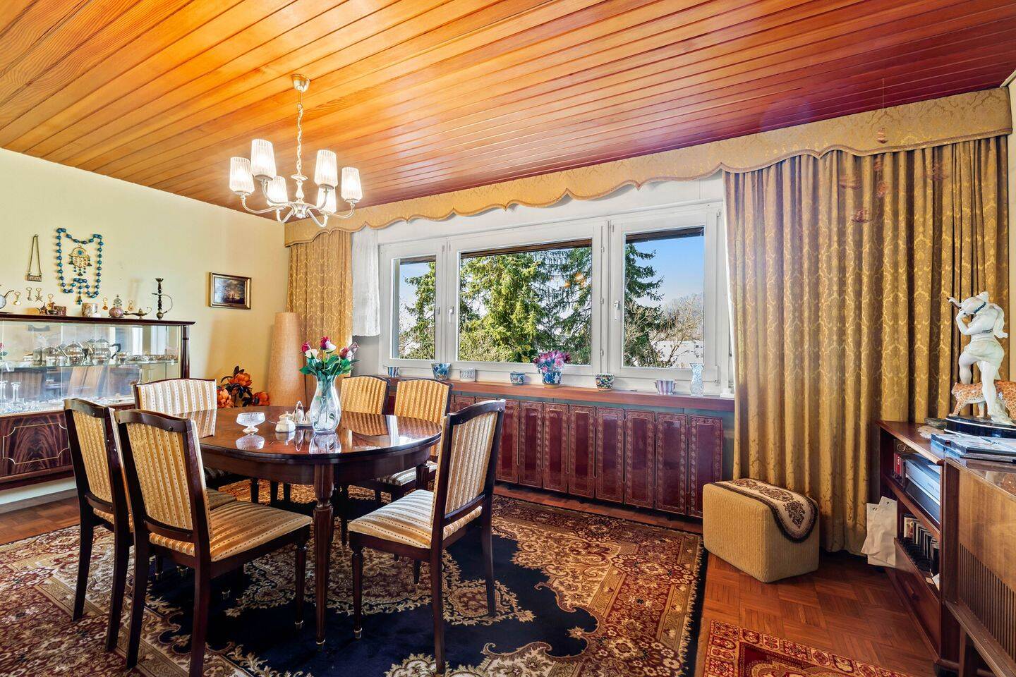 Immobilie in Wutöschingen - Großzügiges Einfamilienhaus mit Potenzial für eine Einliegerwohnung in ruhiger Wohnlage in Degernau - Bild 0