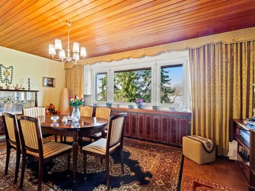 Mehrfamilienhaus zum Kauf 385.000 € 7 Zimmer 225 m² 1.208 m² Grundstück Degernau Wutöschingen 79793