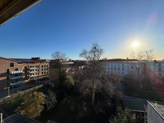 Wohnung zur Miete 650 € 4,5 Zimmer 105 m² frei ab 01.04.2026 Innenstadt Wilhelmshaven 26382