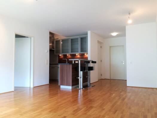 Wohnung zur Miete 990 € 2 Zimmer frei ab 01.12.2026 Schwaz 6130