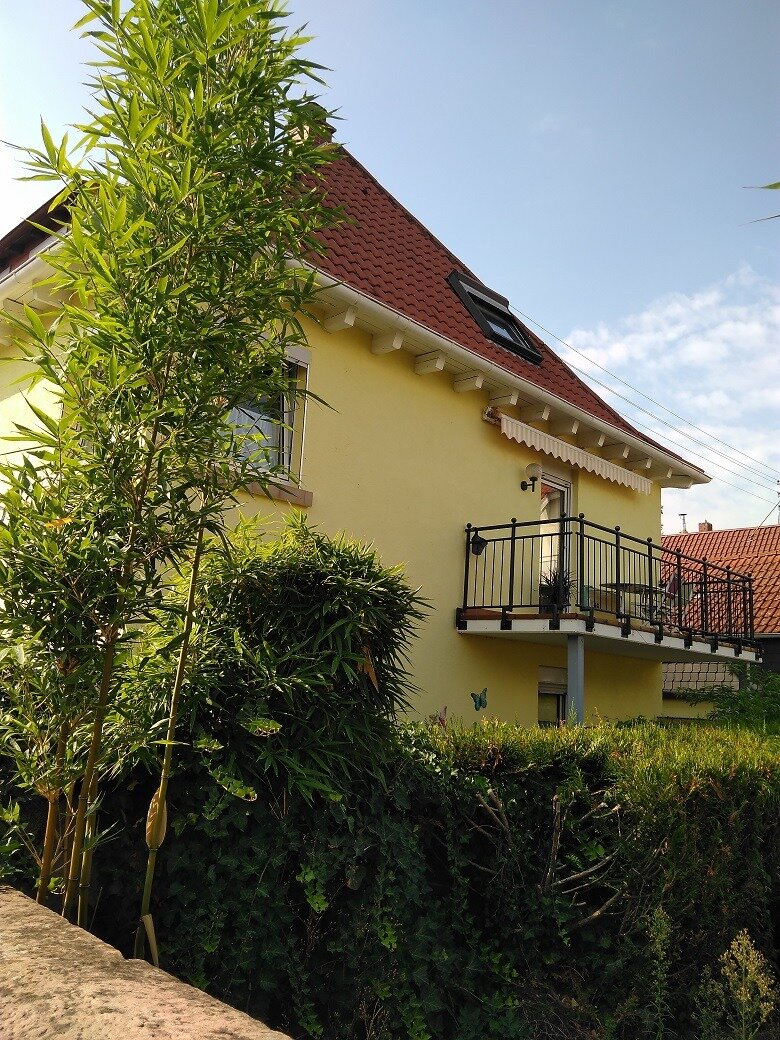 Mehrfamilienhaus zum Kauf 499.000 € 10 Zimmer 204 m²<br/>Wohnfläche 305 m²<br/>Grundstück Großsachsen Hirschberg an der Bergstraße 69493