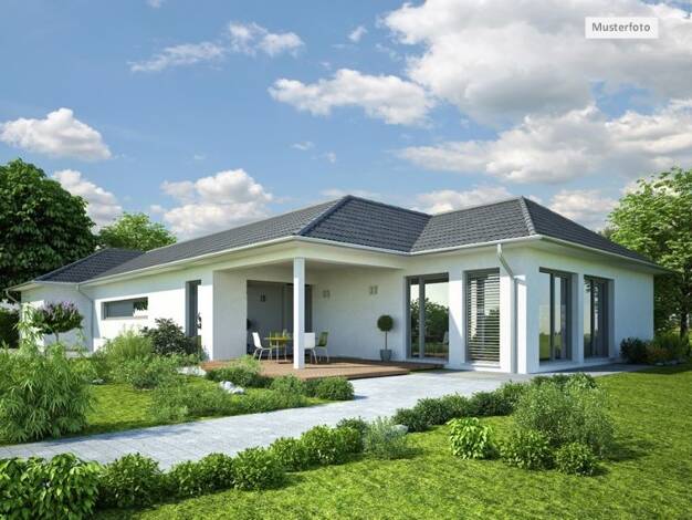 Haus zum Kauf provisionsfrei 135.000 € 169 m² 430 m² Grundstück Nettelstedt Lübbecke 32312