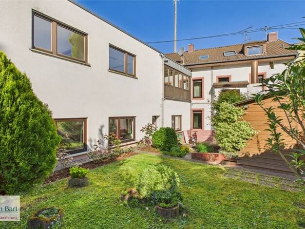 Haus zum Kauf 399.800 € 12 Zimmer 193,7 m² 443 m² Grundstück Merzig Merzig 66663