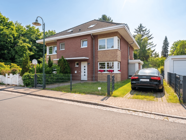 Doppelhaushälfte zum Kauf 748.000 € 5 Zimmer 158 m² 356 m² Grundstück Kleinmachnow 14532