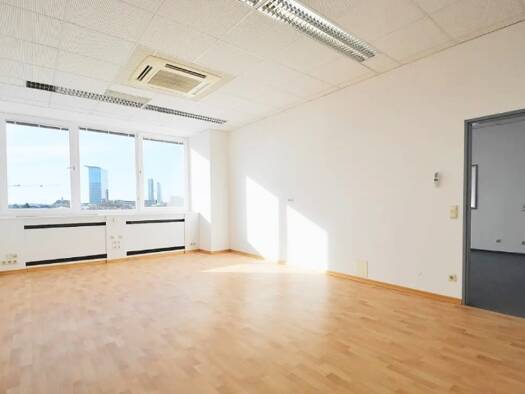 Bürofläche zur Miete provisionsfrei 13,04 € 174 m² Bürofläche teilbar ab 174 m² Schwabing-Freimann München 80807