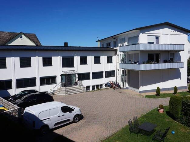 Mehrfamilienhaus zum Kauf provisionsfrei als Kapitalanlage geeignet 755.000 € 8 Zimmer 268 m² Trossingen 78647