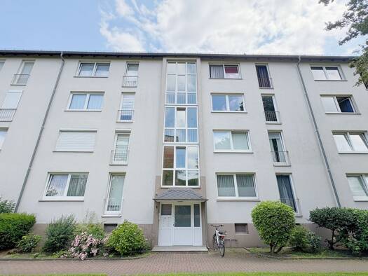 Wohnung zum Kauf 130.000 € 3 Zimmer 71 m² 3. Geschoss Dresdener Straße 4 Achim Achim 28832
