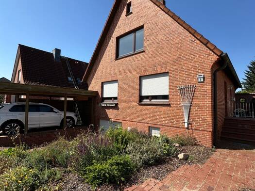 Mehrfamilienhaus zum Kauf 319.000 € 5 Zimmer 120 m² 850 m² Grundstück frei ab sofort Lauenburg/Elbe 21481