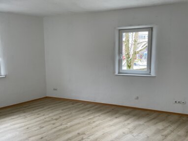 Wohnung zur Miete 700 € 3 Zimmer 82 m² 1. Geschoss frei ab sofort Forchheim Forchheim 91301