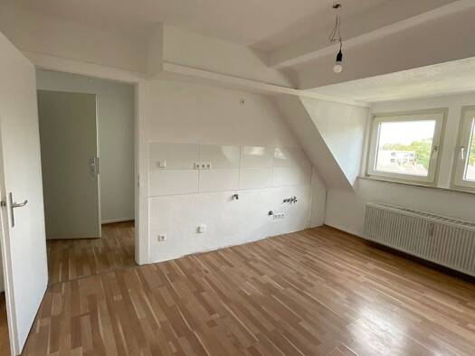 Wohnung zur Miete 349 € 1,5 Zimmer 34,1 m² frei ab 01.09.2026 Kirchstr. 146b Hochheide Duisburg 47198