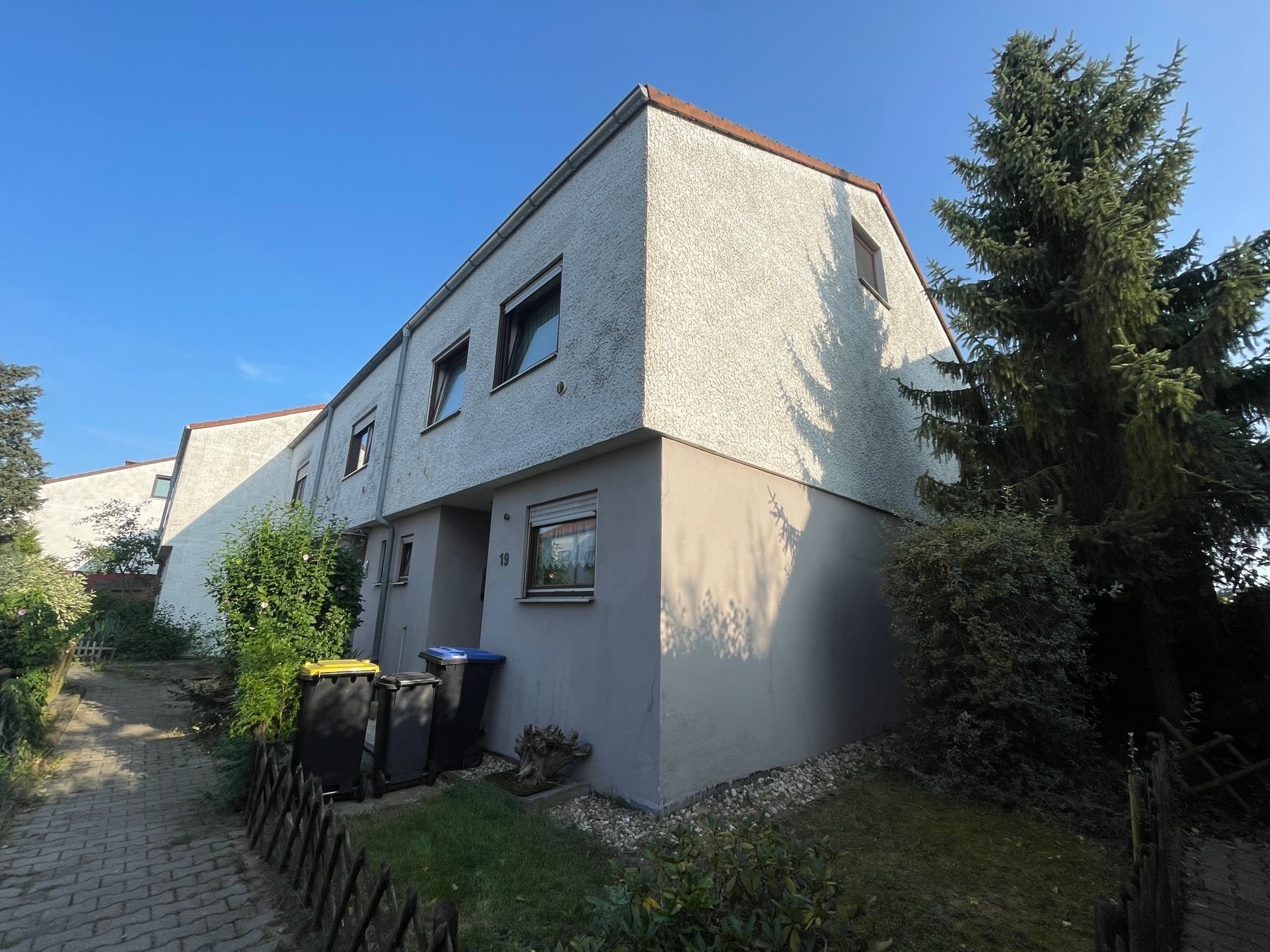 Reihenendhaus zum Kauf als Kapitalanlage geeignet 225.000 € 106,5 m²<br/>Wohnfläche 113 m²<br/>Grundstück Großkugel Kabelsketal 06184