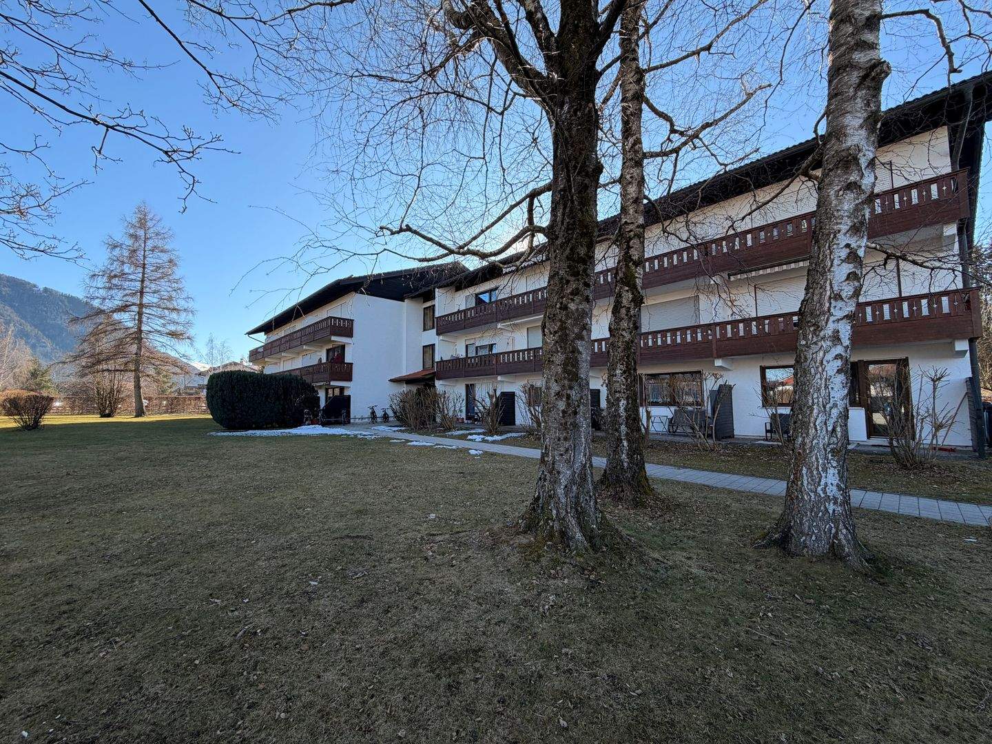 Immobilie in Grassau - Vermietetes 1-Zimmer-Appartement mit Terrasse - Bild 0