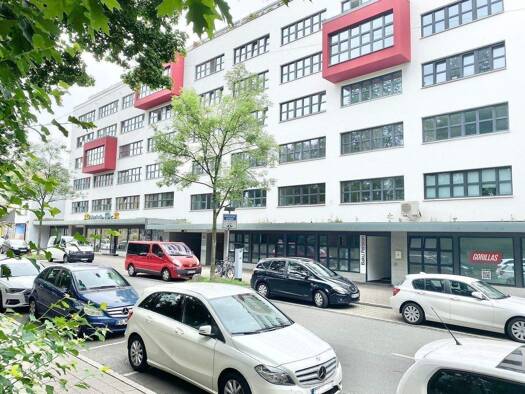 Wohnung zur Miete 556 € 2 Zimmer 37,7 m² 3. Geschoss frei ab sofort Nürnberger Str. 26 Innenstadt Fürth 90762